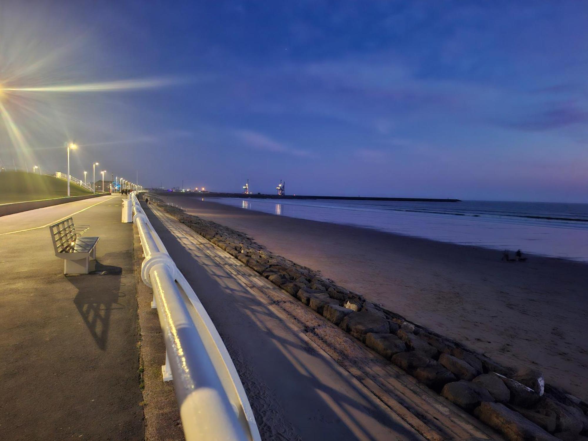 Holiday home Driftmark Beachfront Location Aberavon Sea Views Large Driveway Parking Private Site Fibre Optic Wi Fi *